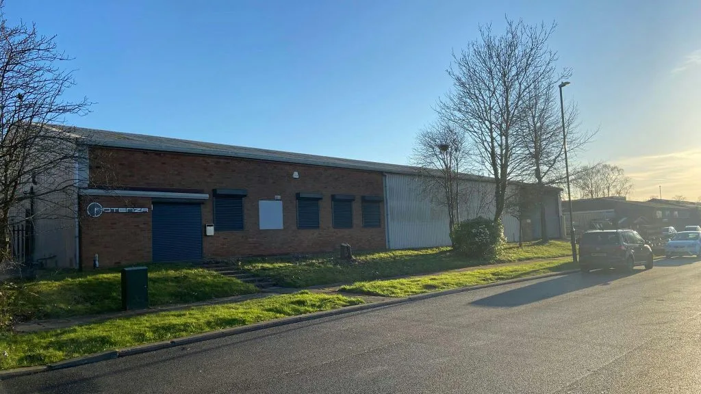 VWG Specialists Coventry branch exterior, Charter Avenue Industrial Estate, Curriers Close CV4 8AW